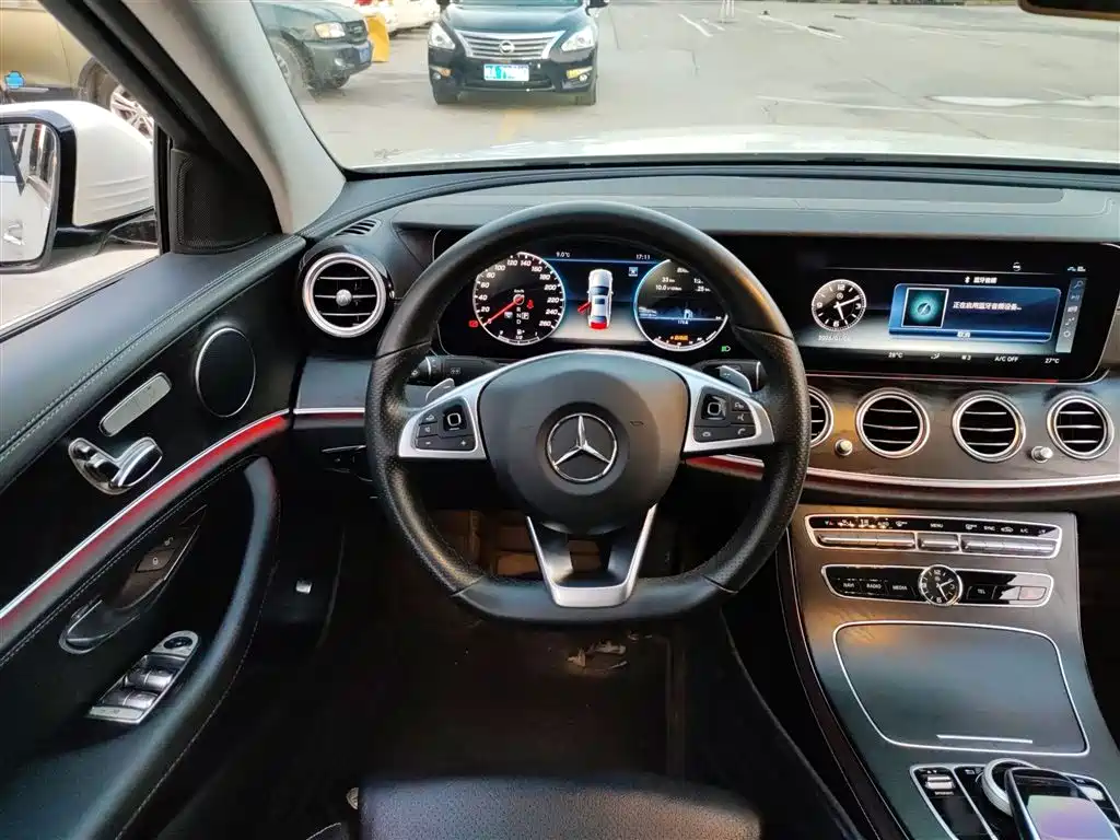 Mercedes-Benz E-Class 2018 Facelift E 200 L Sport фото 3