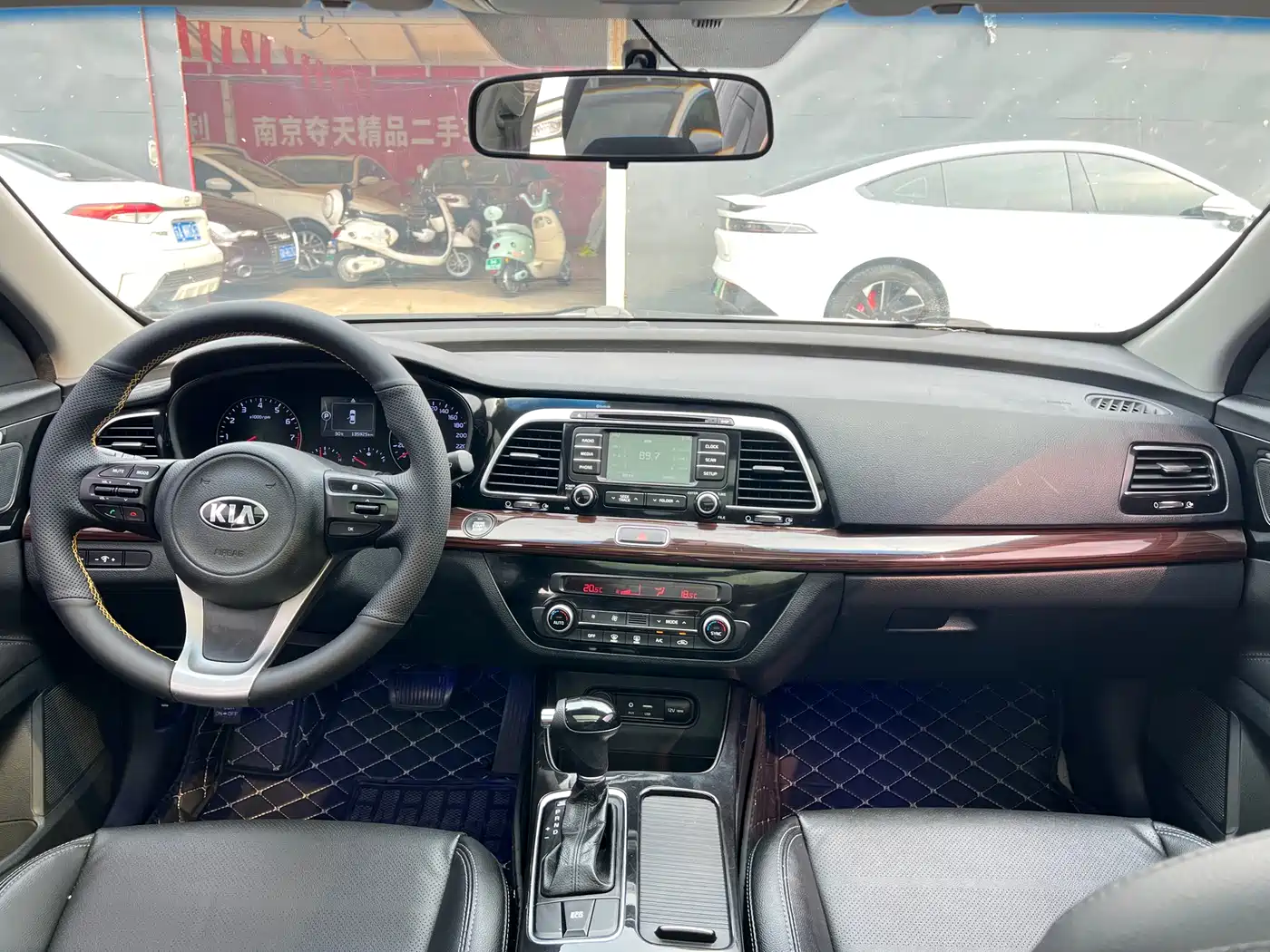 Kia K4 2015 2015 1.8L Automatic DLX Special