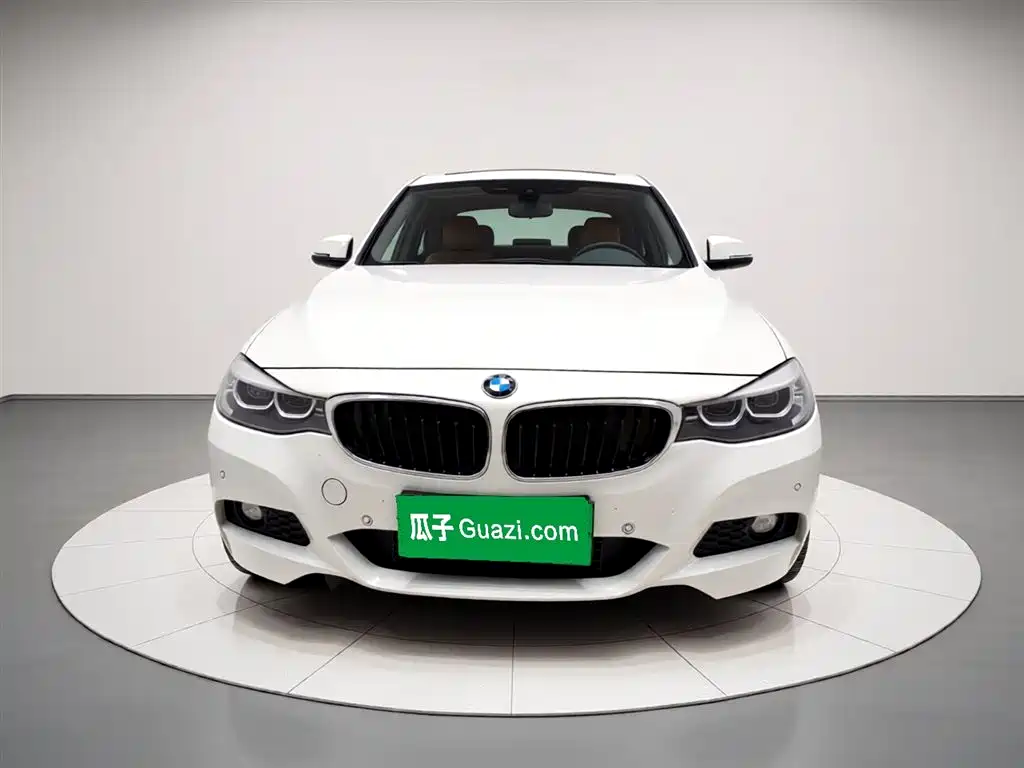 BMW 3 Series GT 2018 330i xDrive M Sport фото 2
