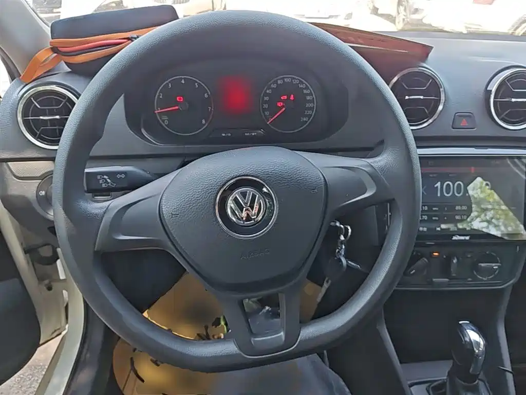 Volkswagen Jetta 2017 1.5L Automatic Fashion фото 11