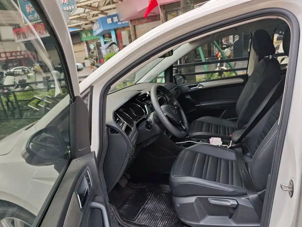 Volkswagen Touran 2022 2021 Touran L 280TSI DSG Comfort Edition 7-seater