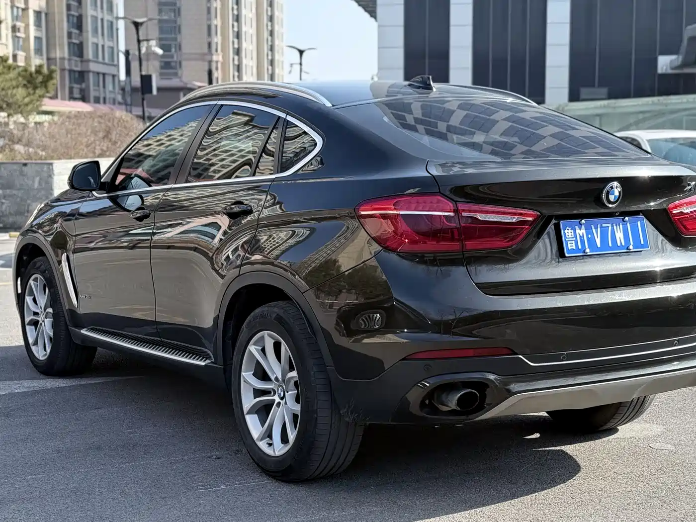 BMW X6 2015 xDrive35i Luxury Model фото 4