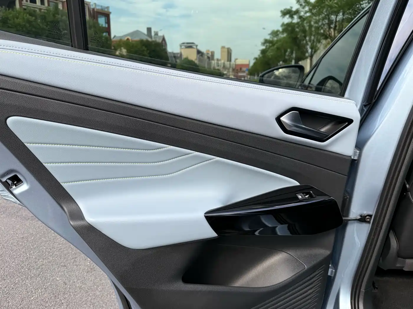 Volkswagen ID.4 X 2024 Pure Intelligent Edition фото 8