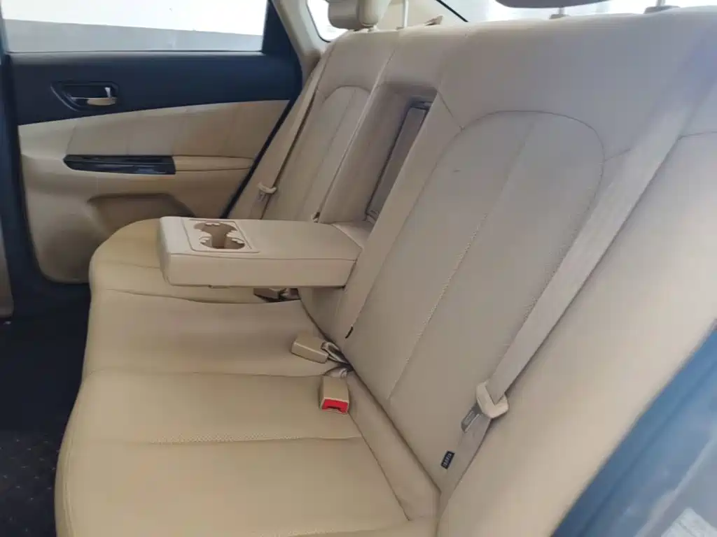 Changan Eado 2015 2015 1.6L Manual Luxury China V