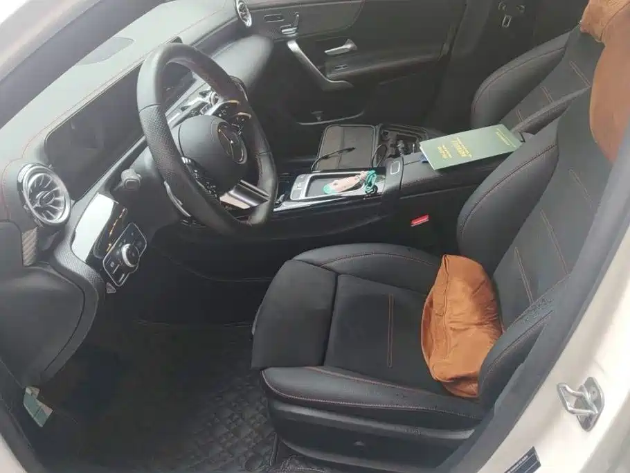 Mercedes-Benz A-Class 2025 2024 Facelift A 200 L Fashion