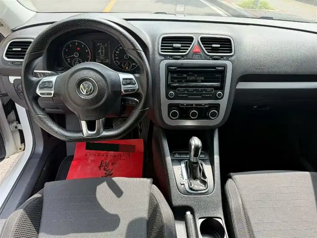 Volkswagen Scirocco 2009 1.4TSI Style Edition фото 5
