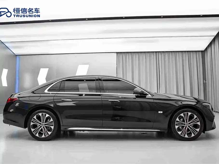 Mercedes-Benz E-Class 2026