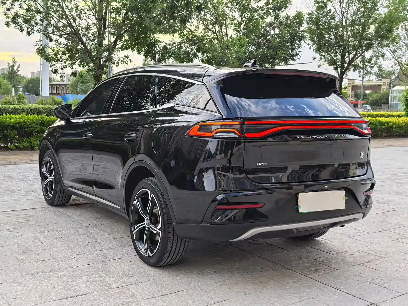 BYD Tang New Energy 2021 DM-i 112KM Honor фото 7