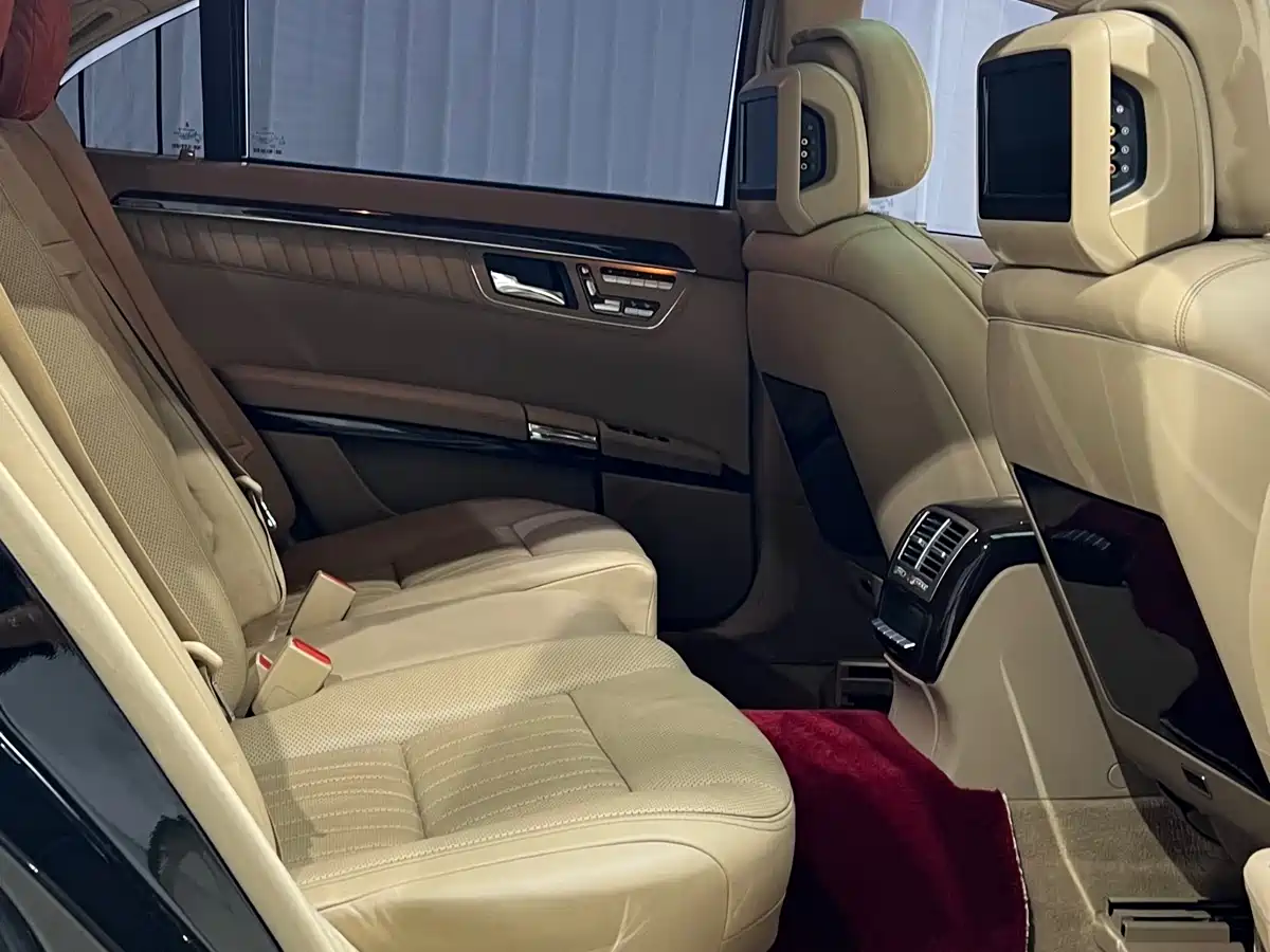 Mercedes-Benz S-Class 2012 S 600 L Grand Edition фото 23