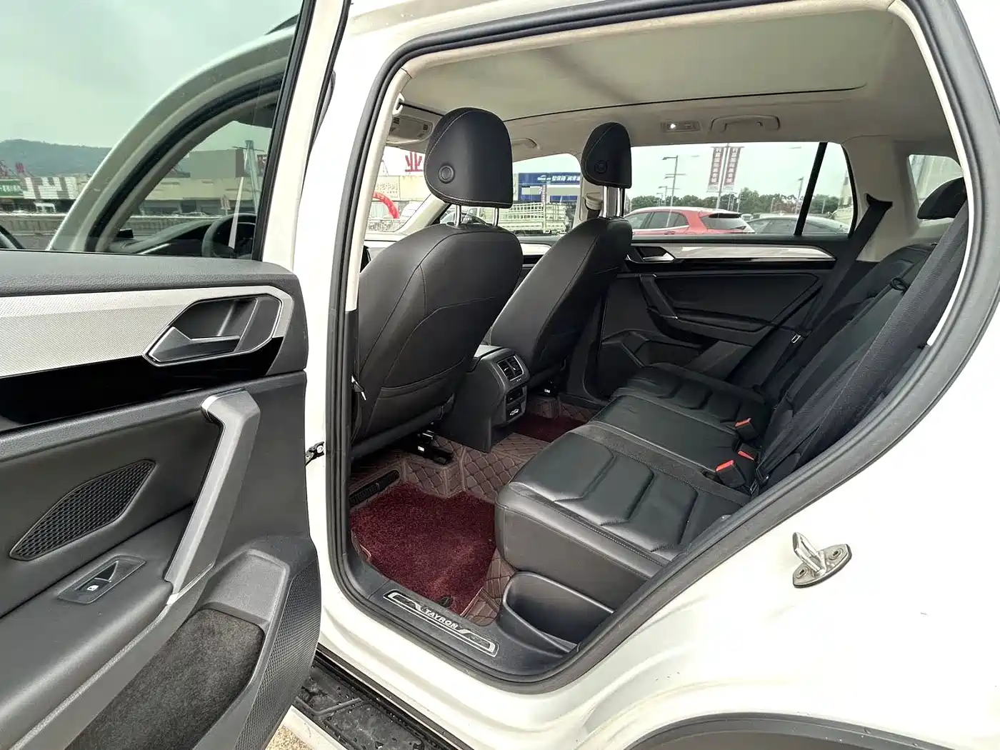 Volkswagen Tayron 2019 330TSI 2WD Luxury China VI фото 5
