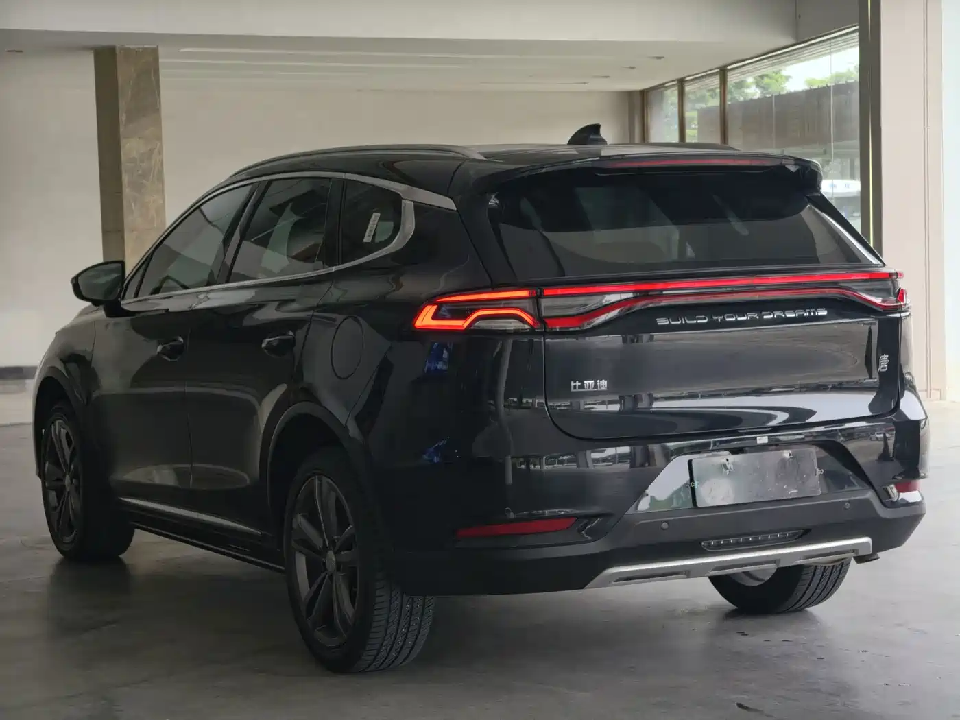 BYD Tang 2021 2021 2.0T Automatic Flagship