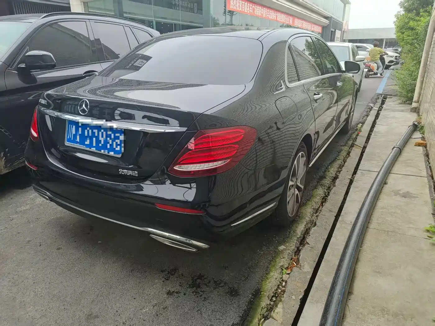 Фото 7 - Mercedes-Benz E-Class