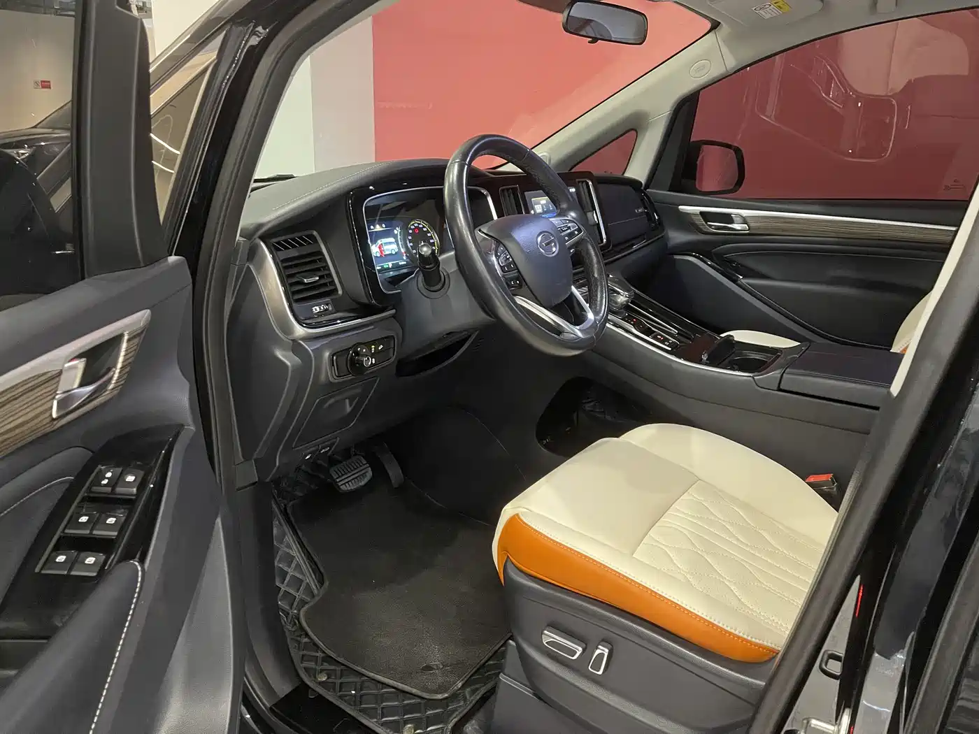 GAC Trumpchi Trumpchi M8 2021 Leading Show Series 390T Luxury Edition фото 5