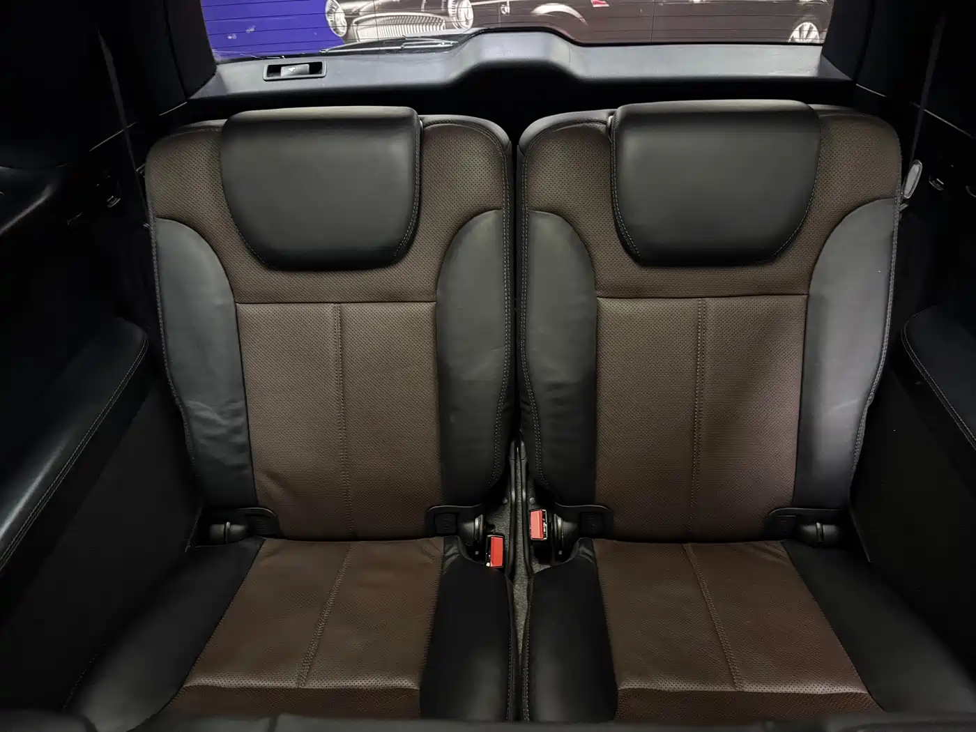 Mercedes-Benz GL-Class 2011 GL 450 Prestige Grand Edition фото 42