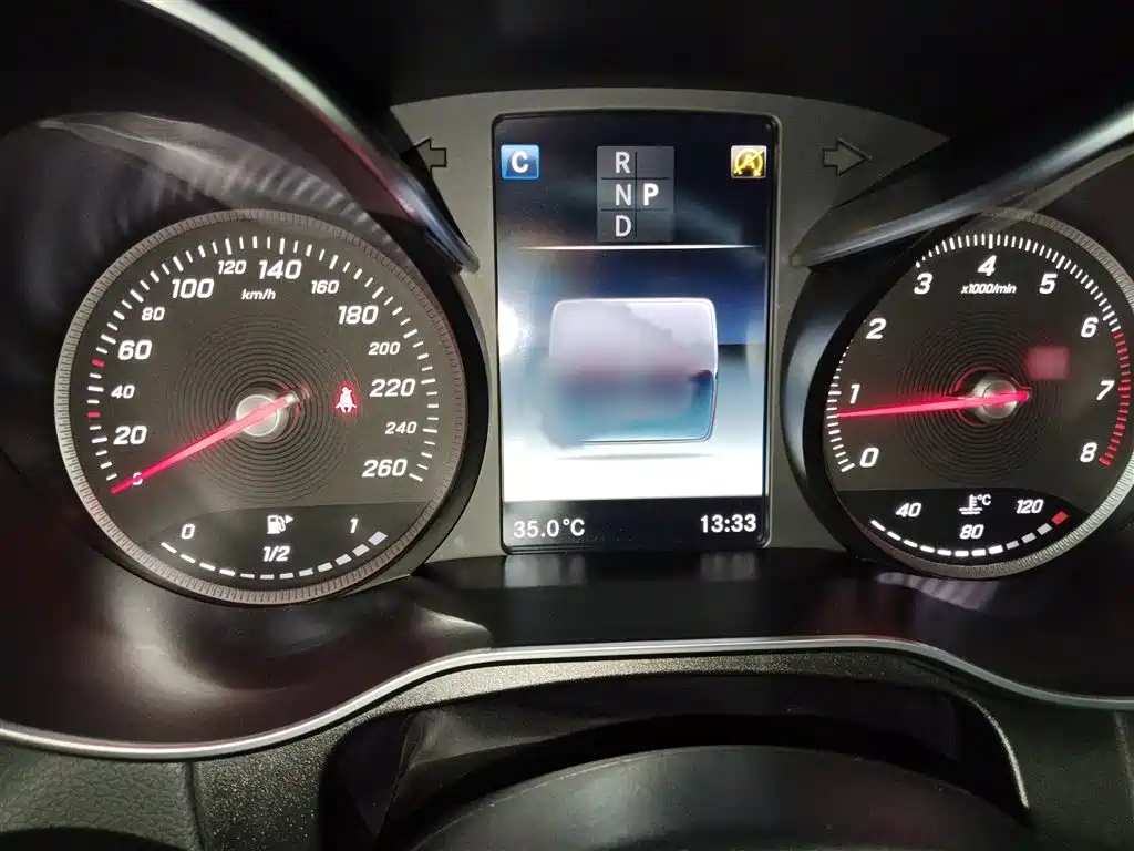 Mercedes-Benz GLC Coupe 2017 GLC 260 4MATIC Coupe SUV фото 8
