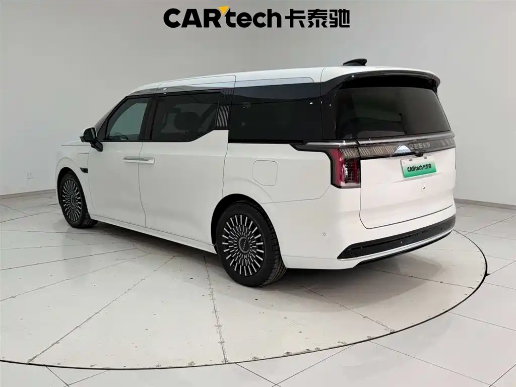 ZEEKR EXTREME KRYPTON 009