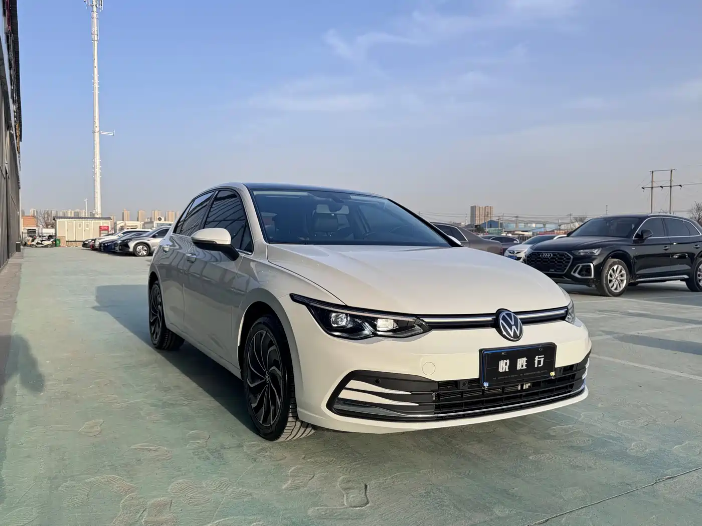 Volkswagen Golf 2023 280TSI DSG Pro фото 3
