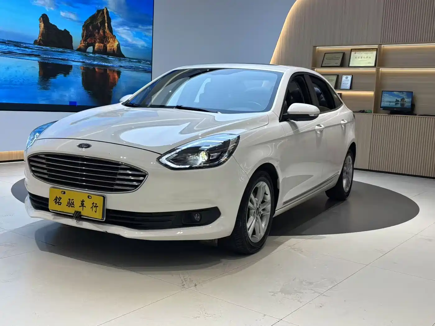 Ford Escort 2019 Facelift 1.5L Auto Comfort Edition China VI
