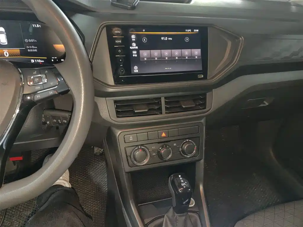VOLKSWAGEN TU KAI