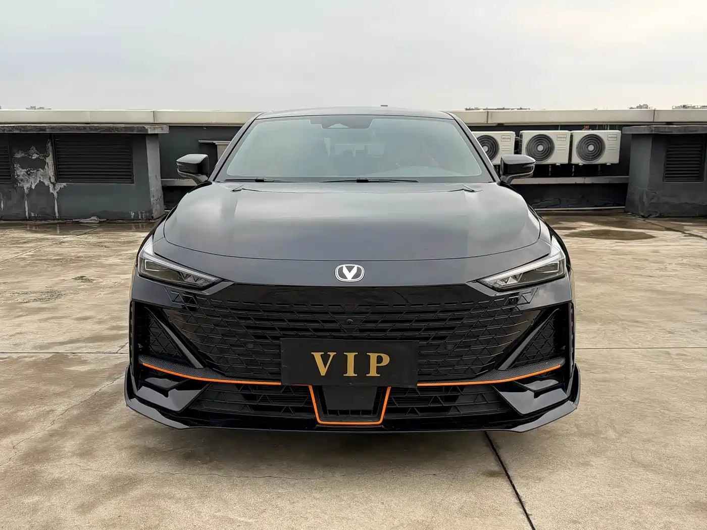 CHANGAN UNI-V