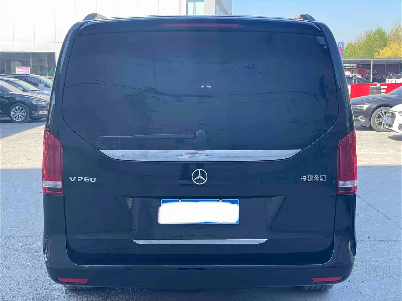 MERCEDES-BENZ V CLASS