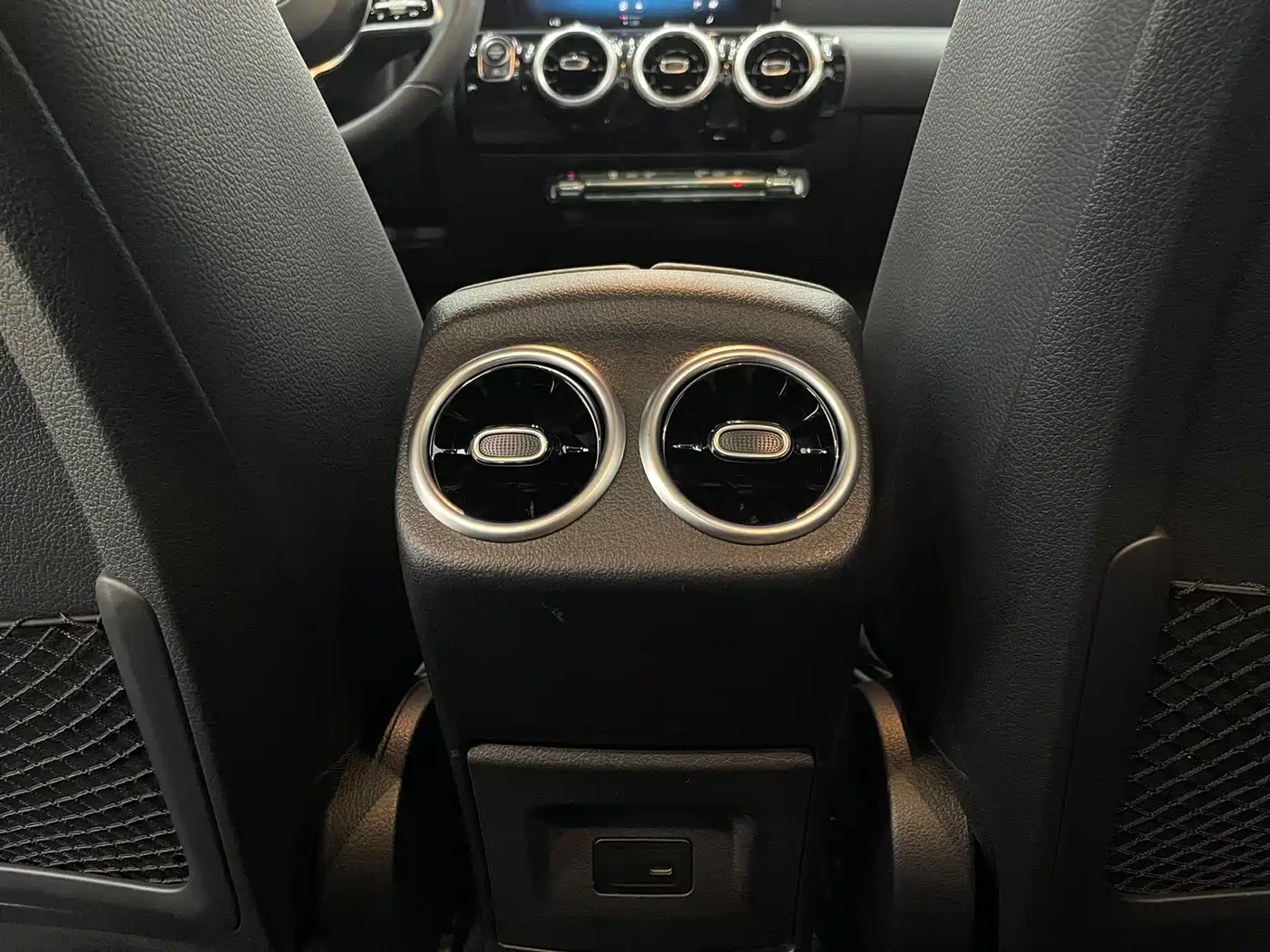Фото 16 - Mercedes-Benz A-Class