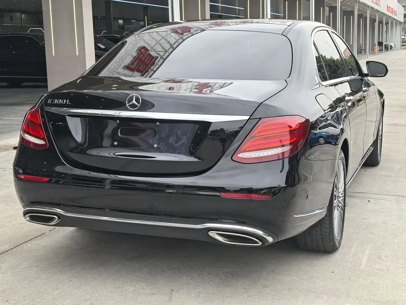 Mercedes-Benz E-Class 2020 E 300 L Fashion фото 10