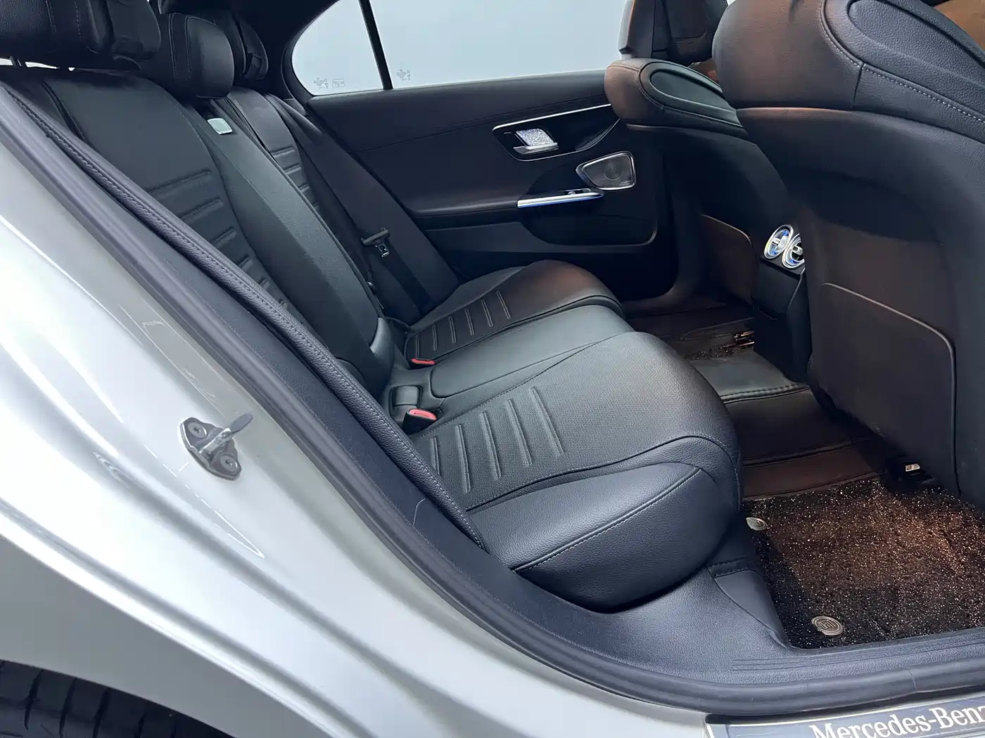 Mercedes-Benz C-Class 2023 C 260 L Sport фото 12