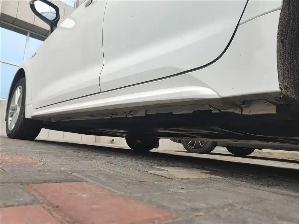 Toyota Levin 2022 Dual Engine 1.8H E-CVT Luxury Edition фото 19
