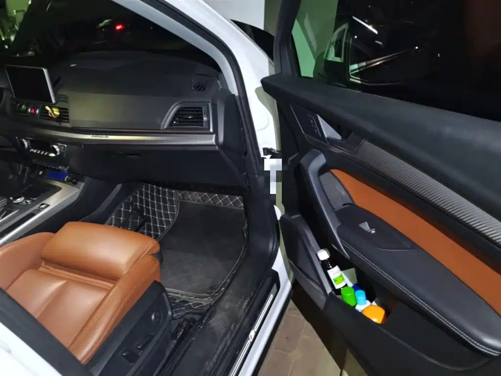 Audi Q5L 2018 45 TFSI Exclusive Sport (China V) фото 21