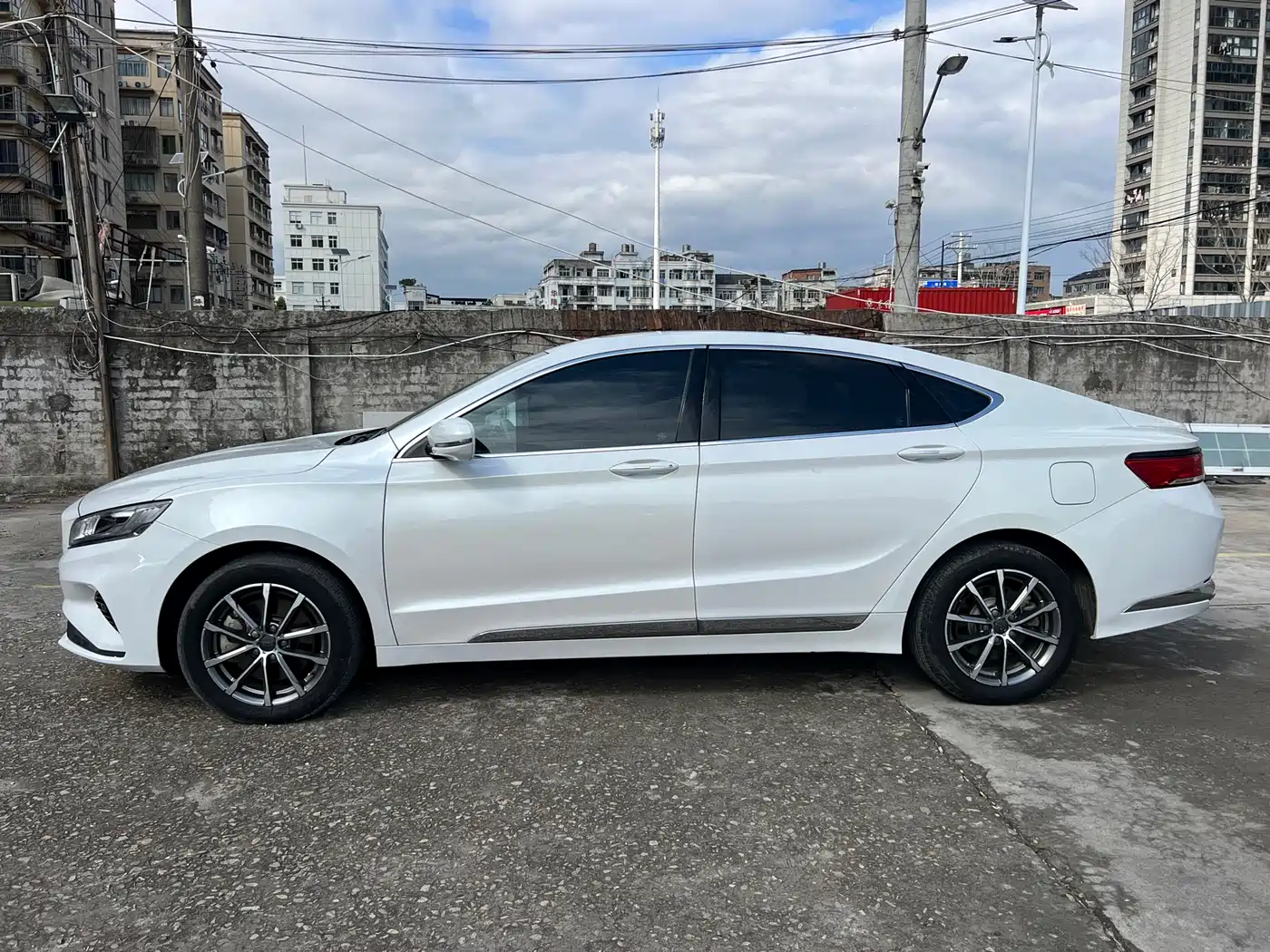 GEELY AUTOMOBILE BORUI