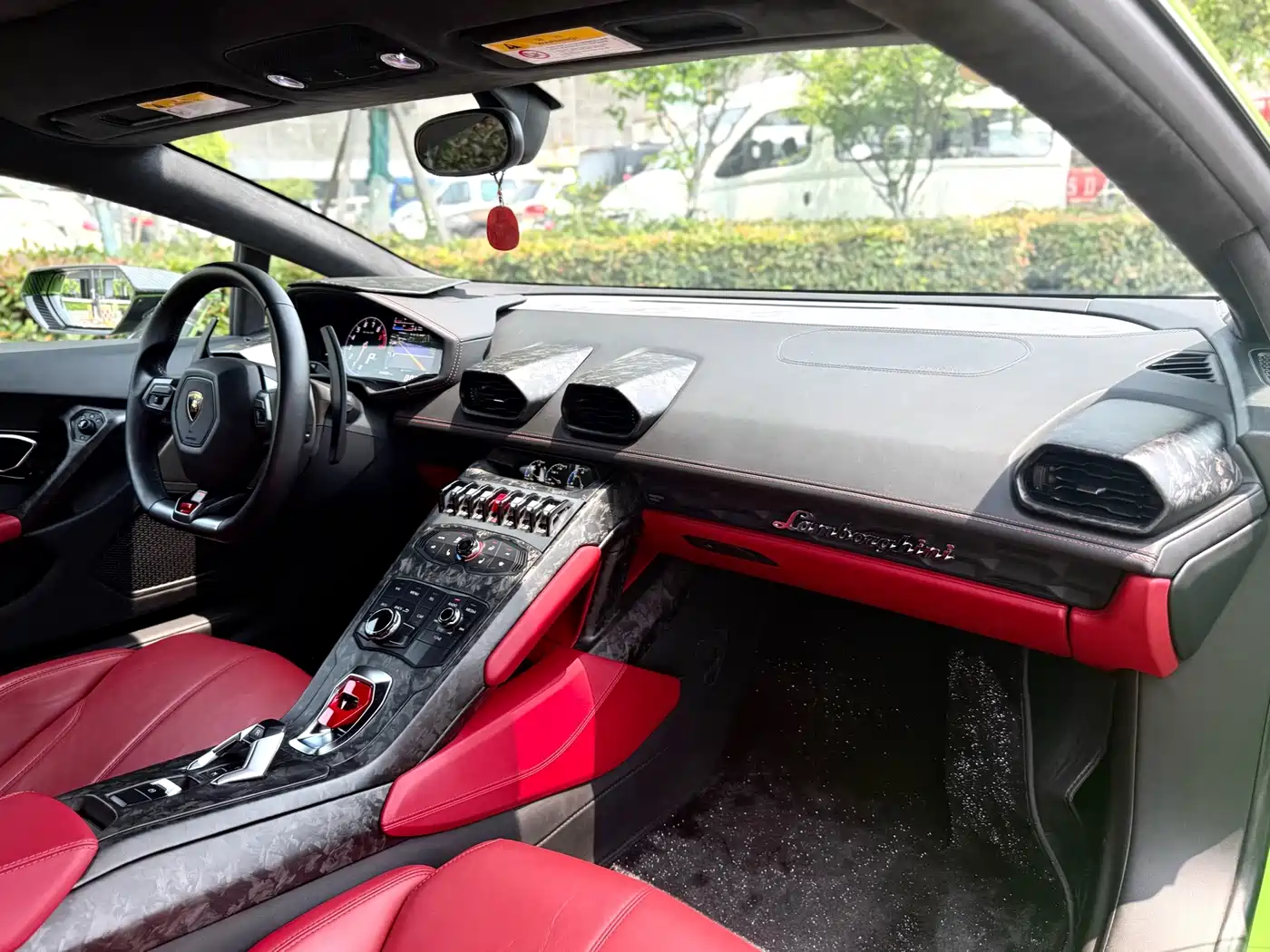 Lamborghini Huracán 2014 LP 610-4 фото 6