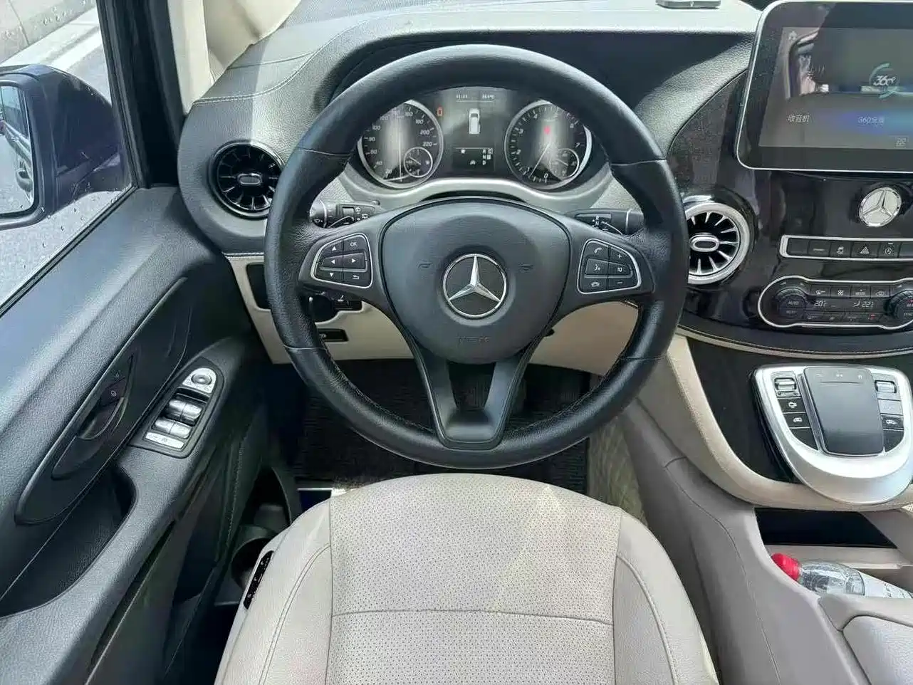 Mercedes-Benz Vito 2021 2.0T Elite 7-Seater фото 7