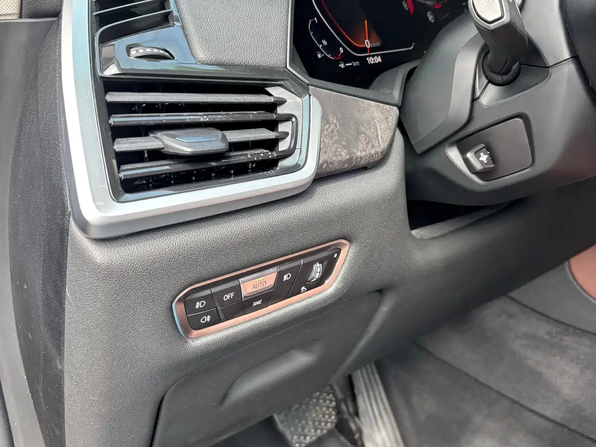 BMW X5 (Import) 2021 xDrive30i X Design Package фото 16