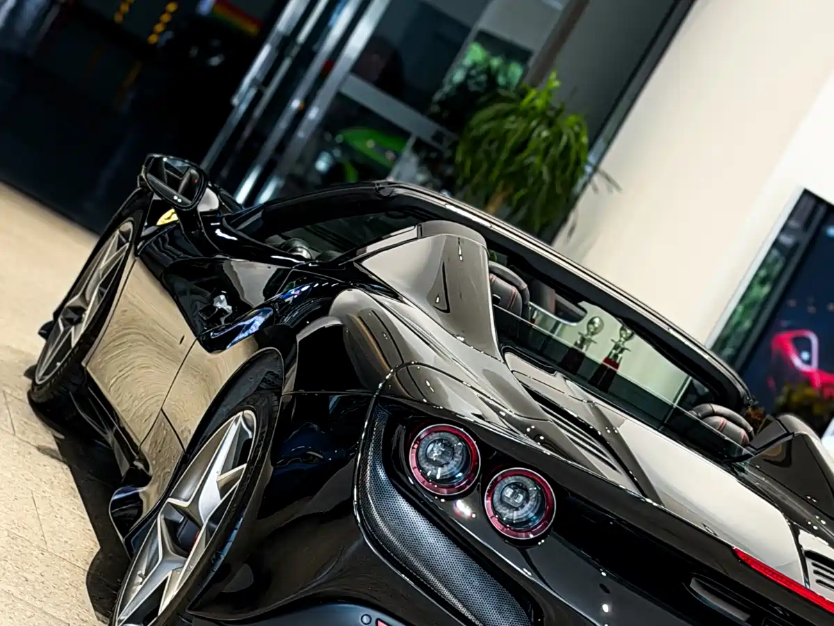 Ferrari F8 2020 Spider 3.9T V8 фото 7