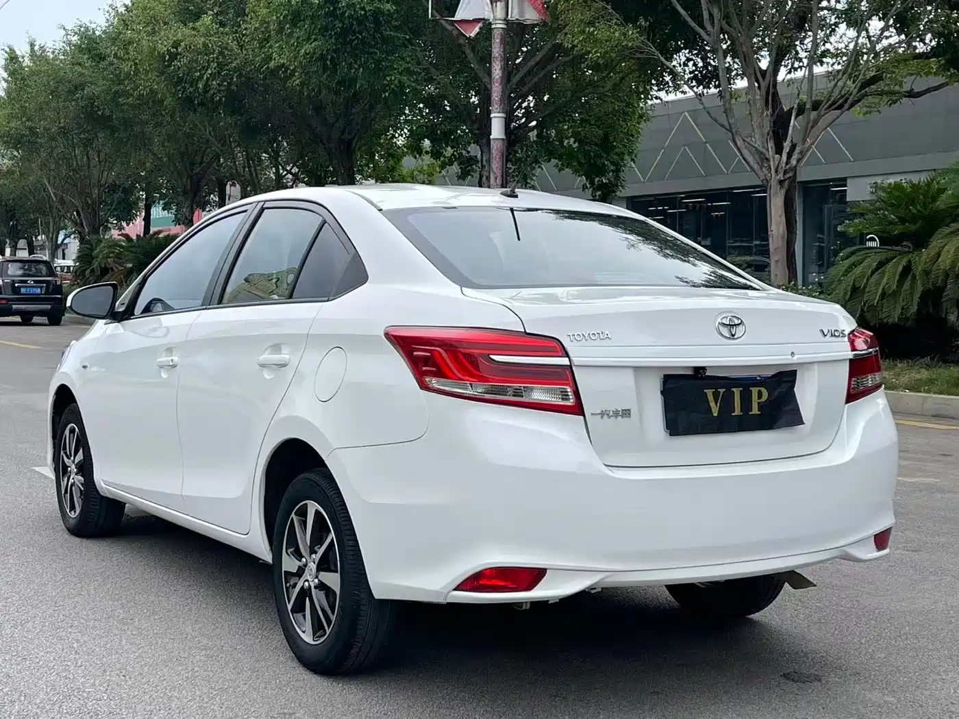 Toyota Vios 2017 1.5L CVT Pioneer фото 8