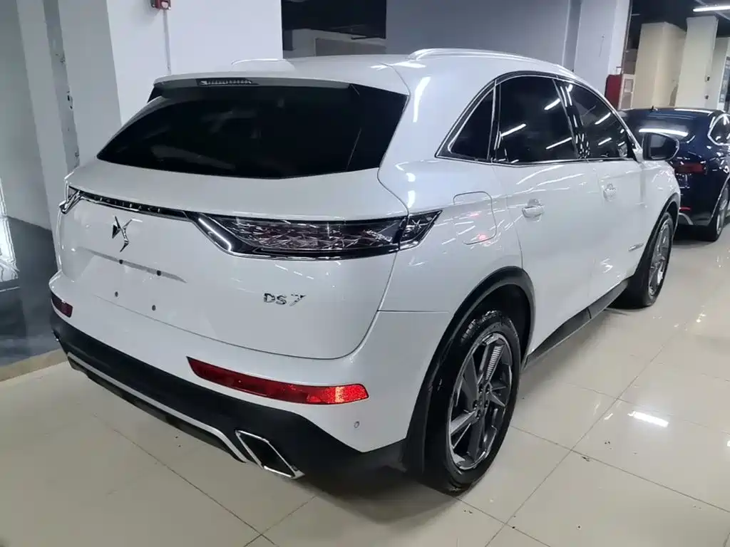 DS 7 2019 2018 45THP Rivoli Pioneer Edition