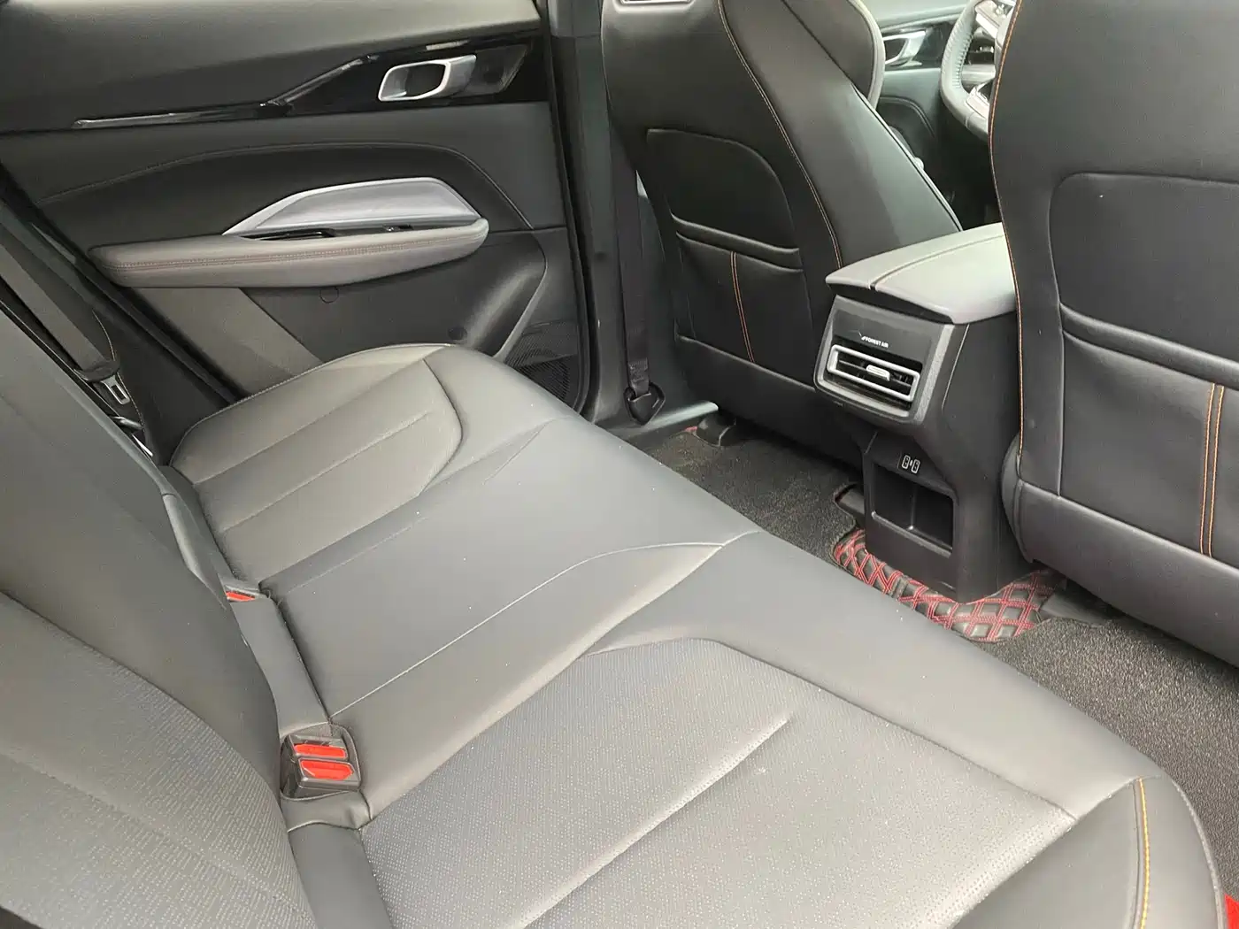 CHANGAN CHANGAN AUCHAN Z6