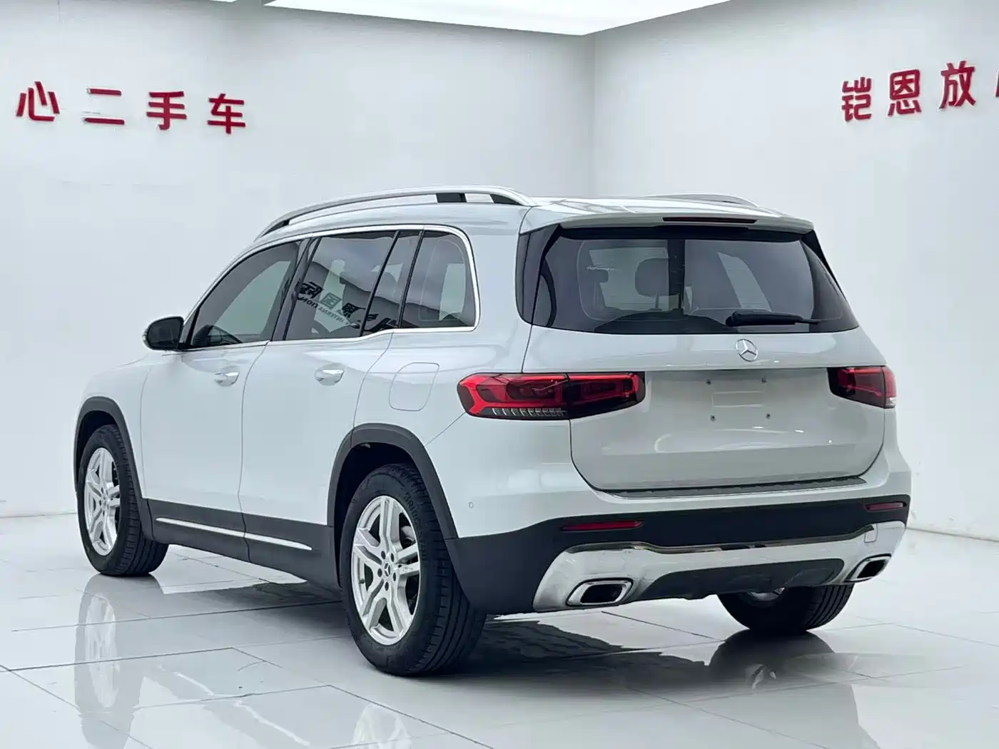 Фото 24 - Mercedes-Benz GLB