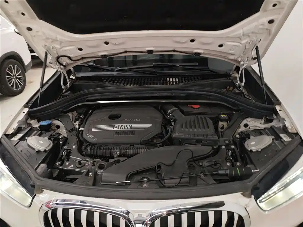 BMW X1 2021 sDrive25Li Leading фото 20