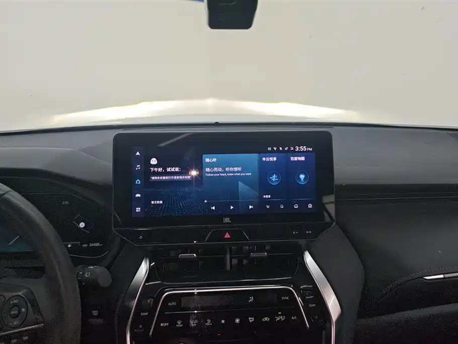 Toyota Venza 2023 2.0L CVT FWD Premium фото 13