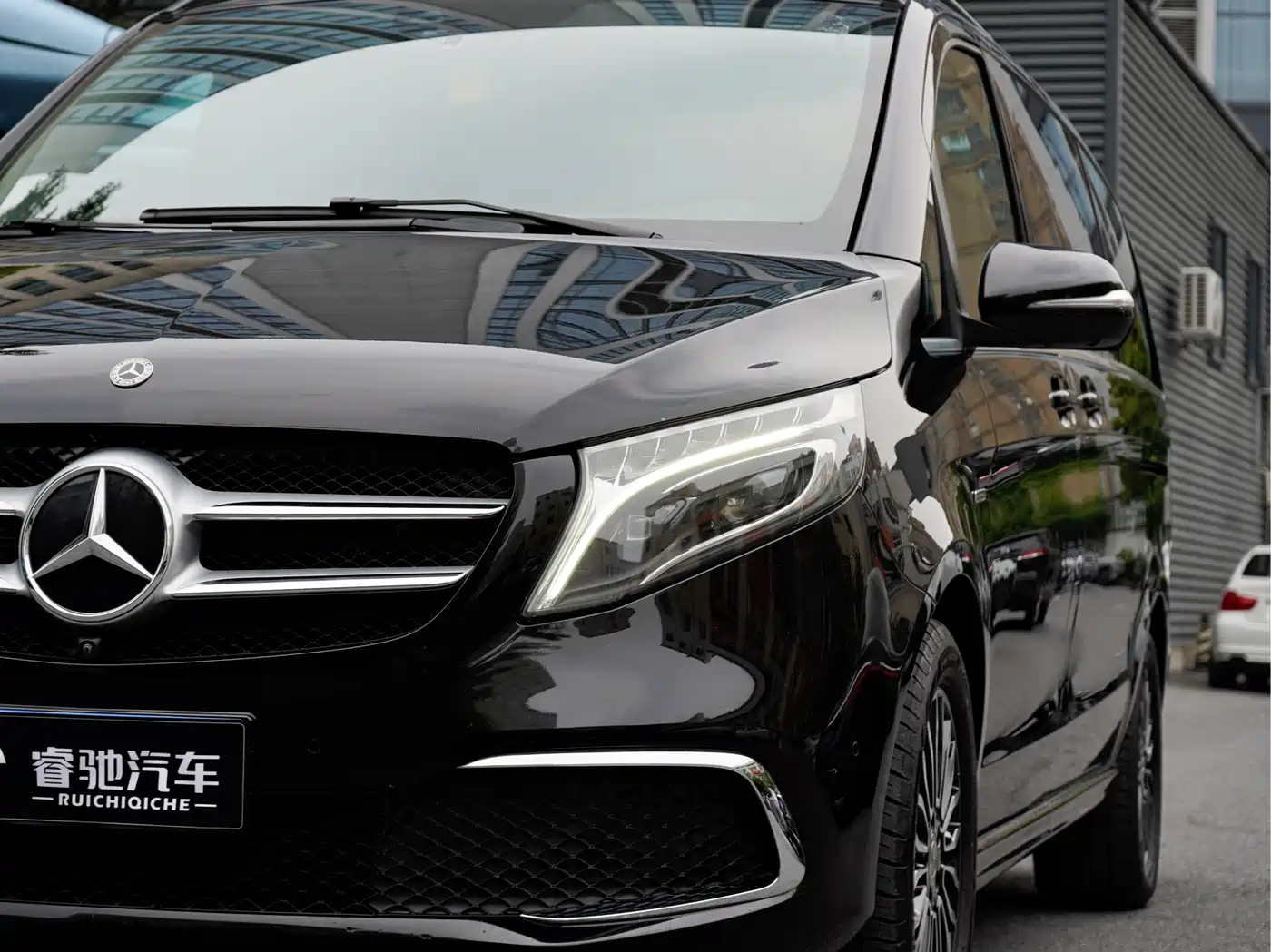 Mercedes-Benz V-Class 2020 V 260 Luxury Edition фото 7