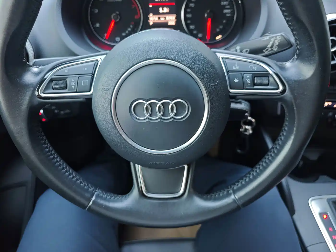 Audi A3 (Import) 2015 2014 Sportback 40 TFSI S line Comfort