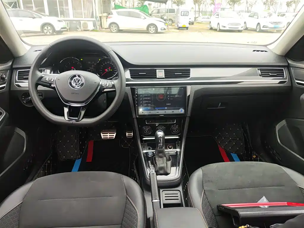 Volkswagen C-TREK 2018 230TSI DSG Luxury фото 6