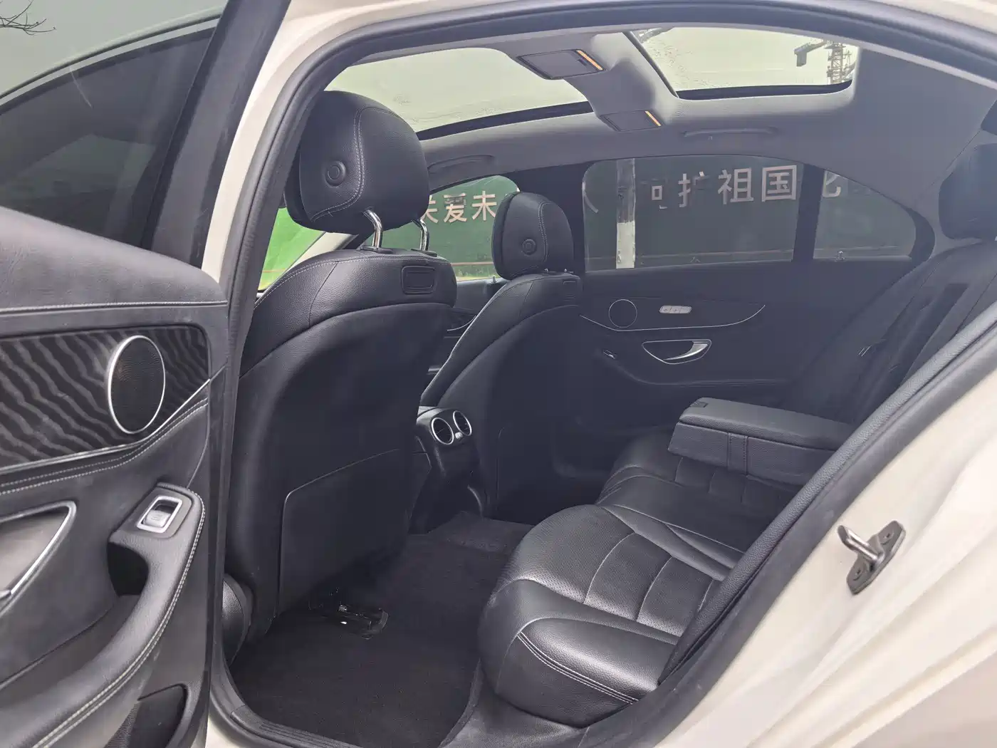 Mercedes-Benz C-Class 2017 C 200 L Sport фото 10
