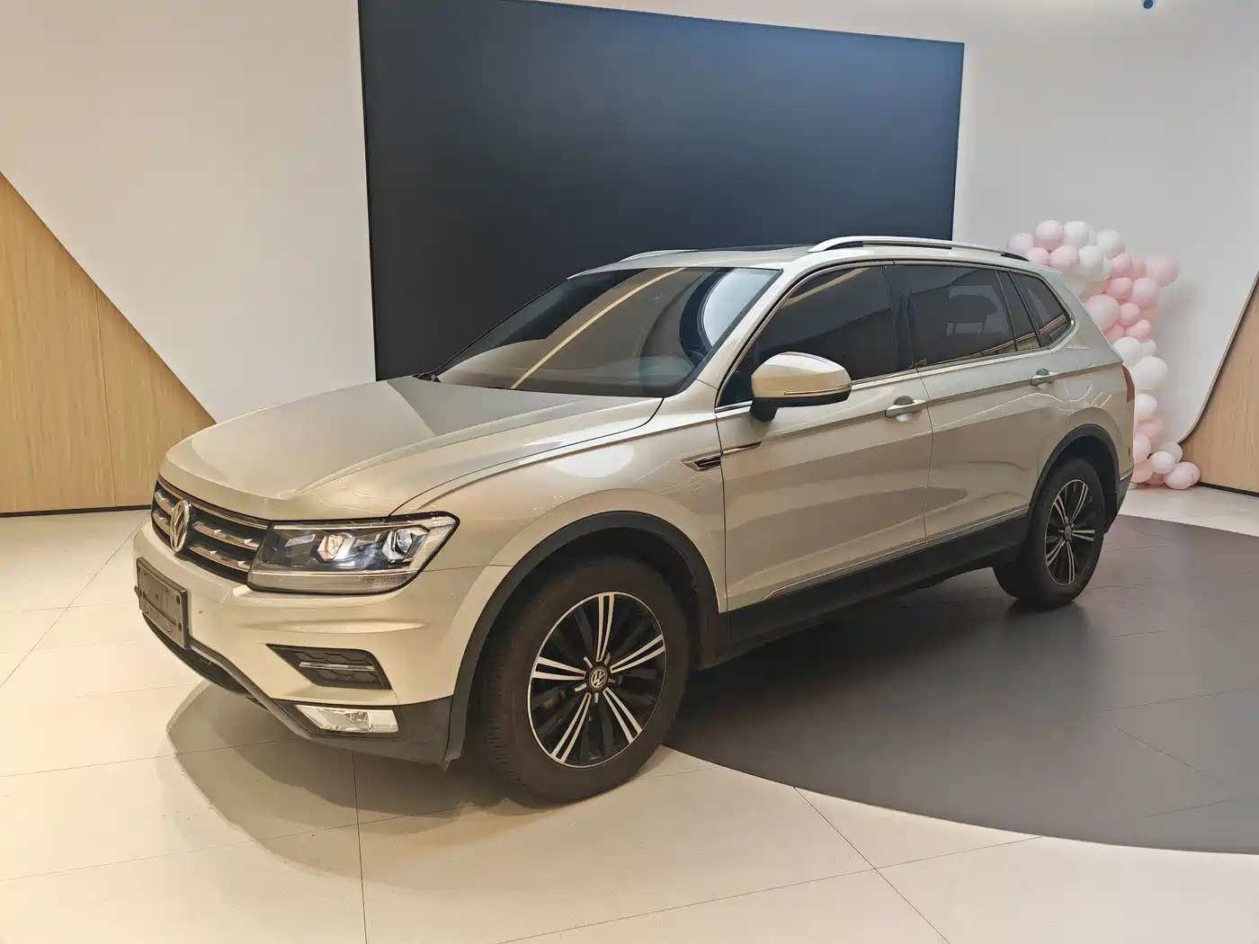 Volkswagen Tiguan L 2020 330TSI Auto 2WD Panorama Comfort China VI