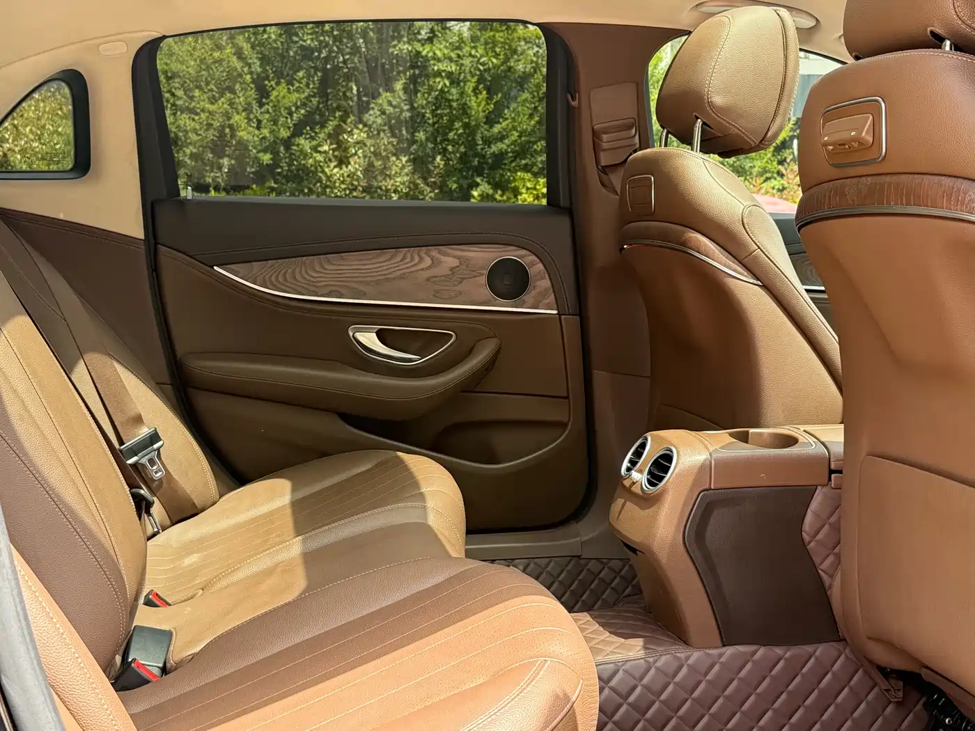 Mercedes-Benz E-Class 2019 Facelift E 300 L Fashion фото 27