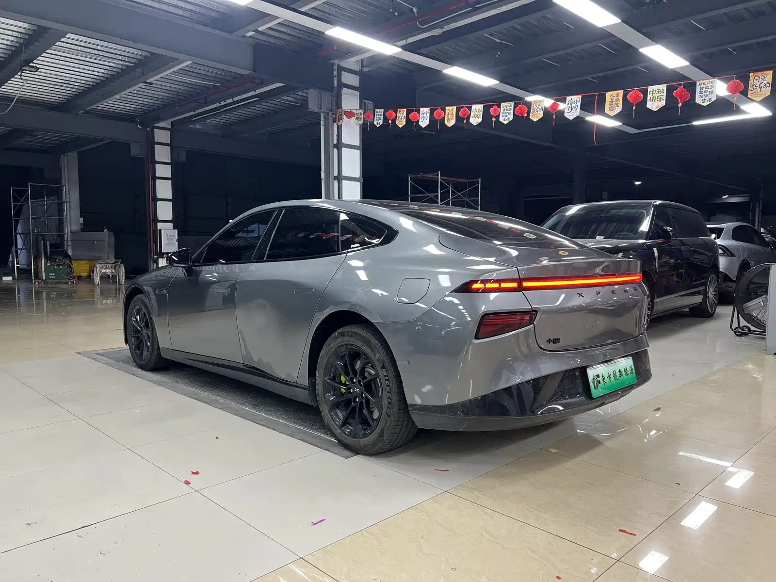 Фото 6 - XPeng P7