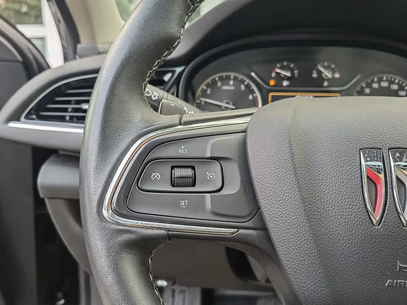 Buick Regal 2024 25T Ultra Comfort Edition фото 17