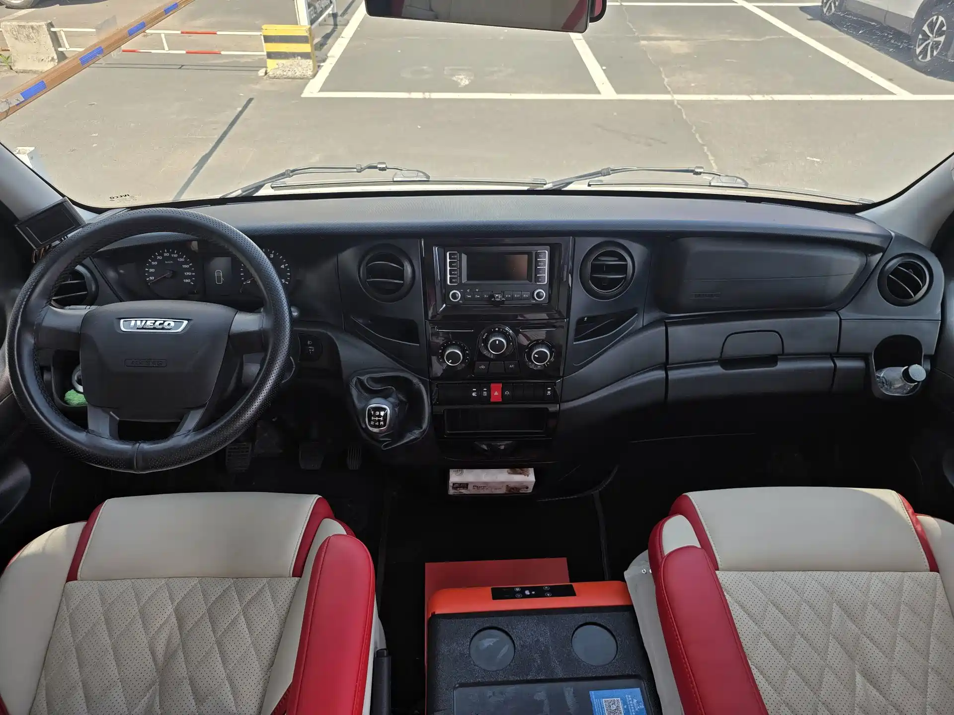 Photo 11 - Iveco Daily